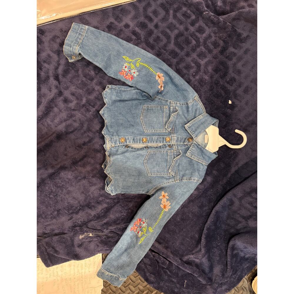 Girls Embroidered Denim Jacket Floral Scallop Hem Vintage Jean Jacket